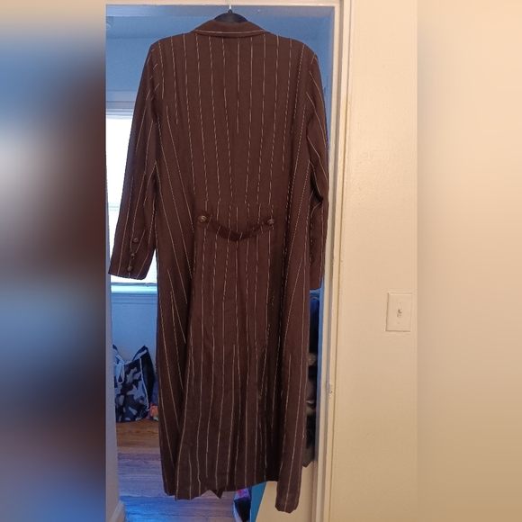 Gorgeous Brown Pinstripe Blazer Dress/Jacket - Picture 7 of 9